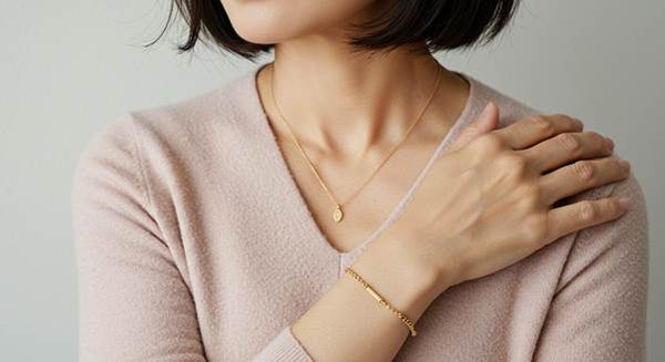 Everyday Gold Jewelry Ideas USA That Go With Everything