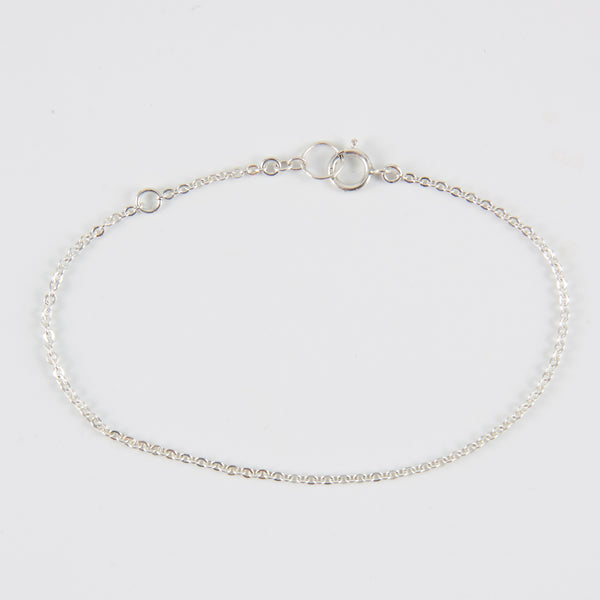 SIMPLE CHAIN BRACELET