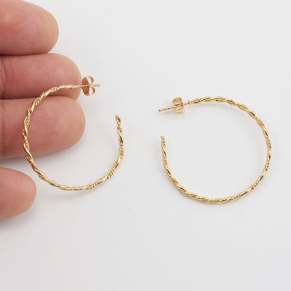 SONJA TWISTED HOOP EARRINGS
