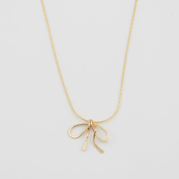 MINNA BOW PENDANT NECKLACE