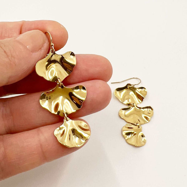 ANGELA LEAF EARRINGS