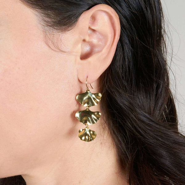 ANGELA LEAF EARRINGS