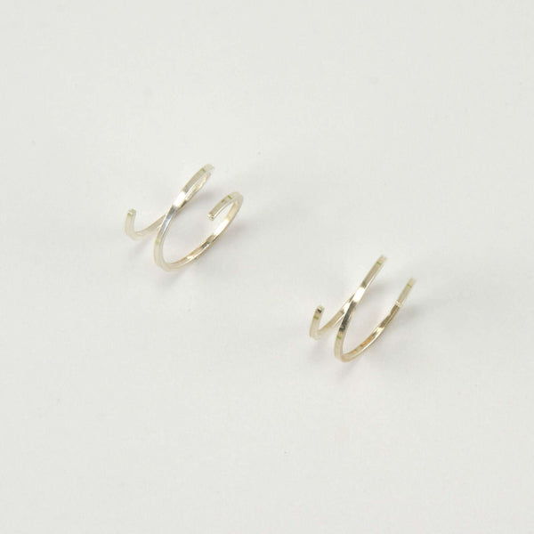 CURL TWIST EARRINGS