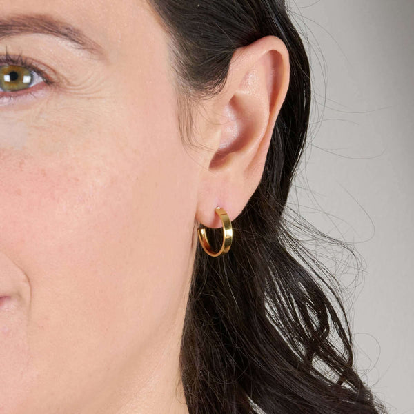 Jani Small Hoop Earrings