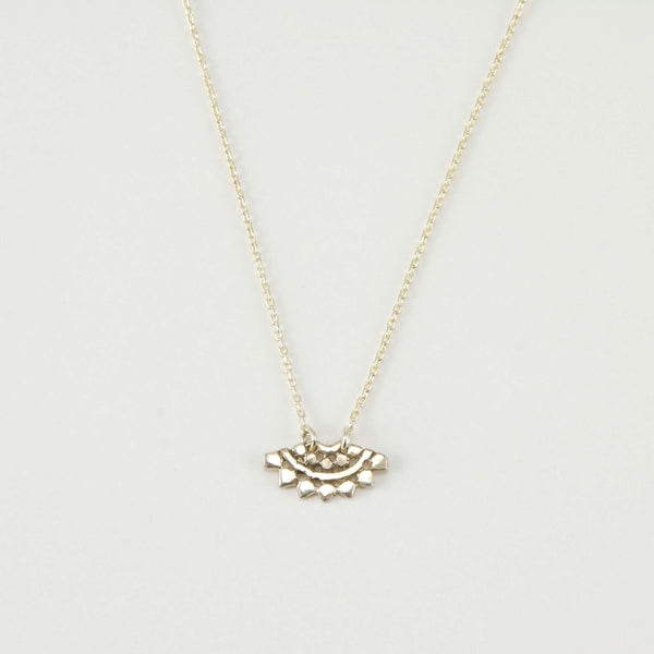 AMILIA FLORAL FAN NECKLACE