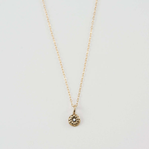 DELIA TINY FLOWER PENDANT NECKLACE