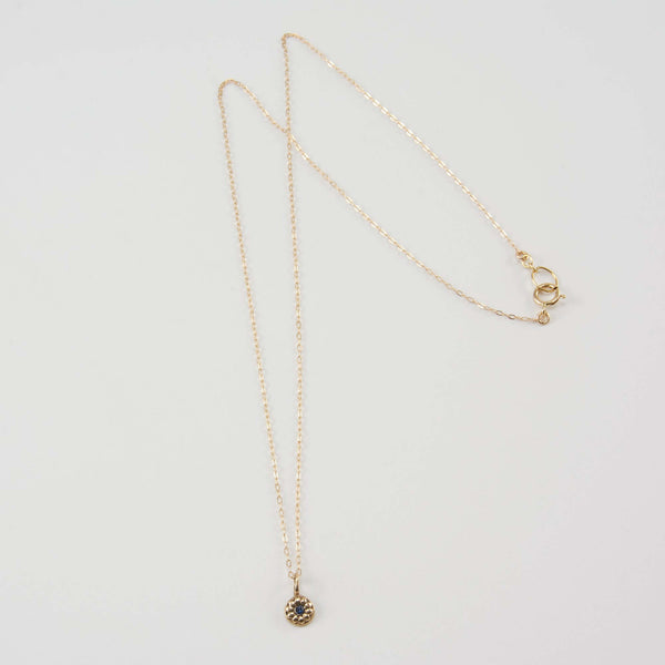 DELIA TINY FLOWER PENDANT NECKLACE