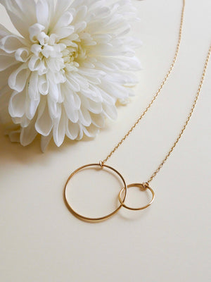 Office Jewelry Ideas That Are Elegant, Not Overdone