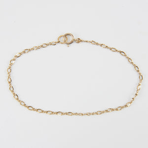 SIMPLE CHAIN BRACELET