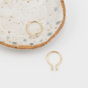 KAI THREADER HOOP EARRINGS