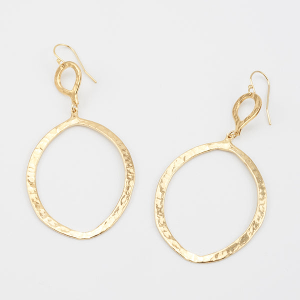 RAYA HAMMERED HOOP EARRINGS