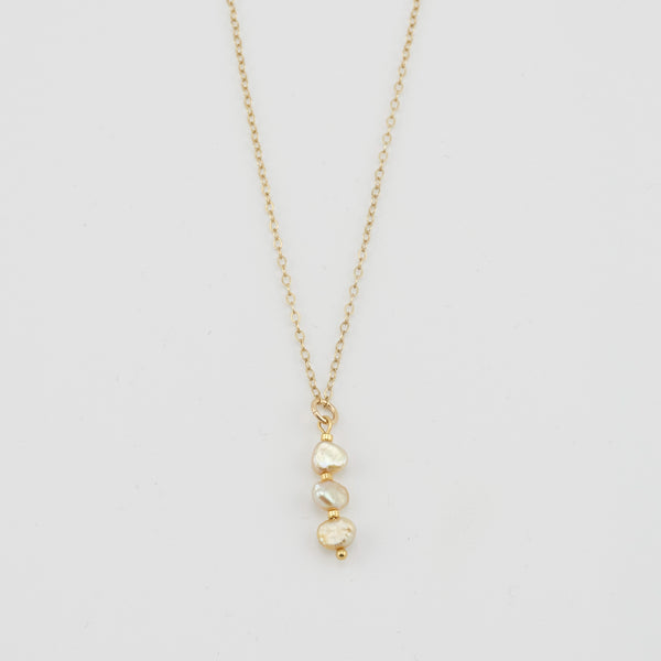 BARI PENDANT NECKLACE