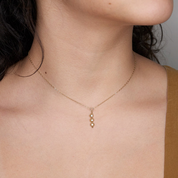 BARI PENDANT NECKLACE