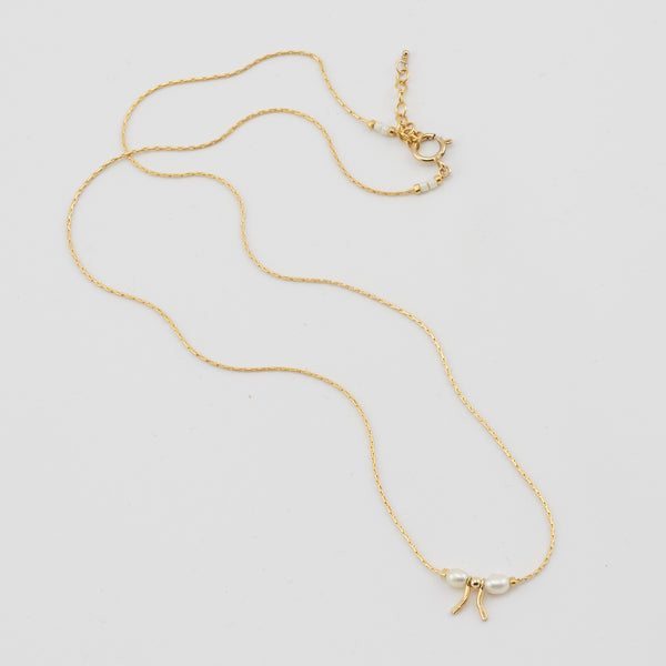 MIMI PEARL PENDANT NECKLACE