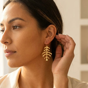 TAYA HAMMERED DANGLE EARRINGS