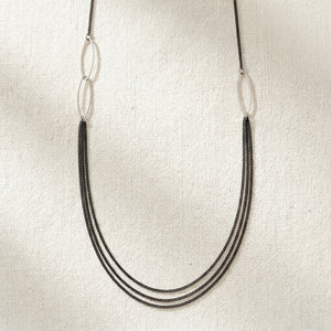 LUA SHORT MULTI-CHAIN NECKLACE