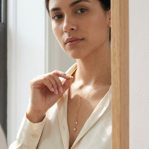 RIATA PEARL PENDANT NECKLACE