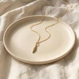 FEZA GOLD TINY PENDANT NECKLACE