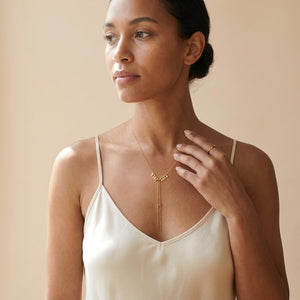 LUZ ADJUSTABLE CHARM NECKLACE