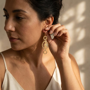 ITZA HAMMERED DANGLE EARRINGS