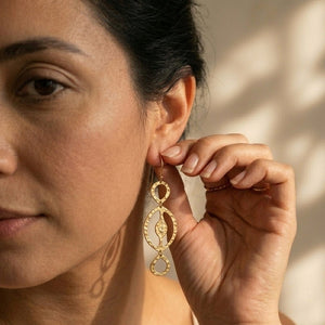 ITZA HAMMERED DANGLE EARRINGS