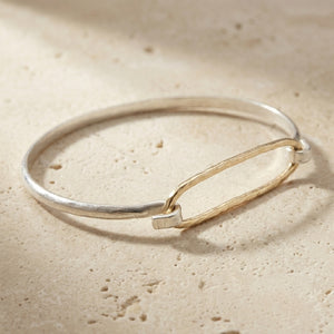 SOLO OVAL BANGLE BRACELET