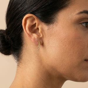 STELLA SWOOP STUD EARRINGS