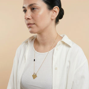 DAYA PENDANT NECKLACE