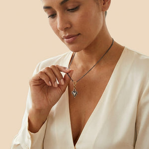 RAVEN NECKLACE