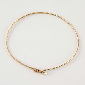 PIPA THIN BANGLE BRACELET