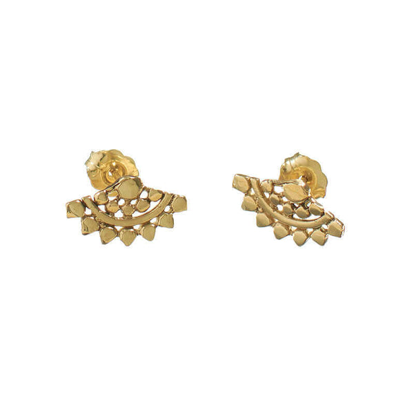 Pair of fan-shaped gold earrings with lace pattern.