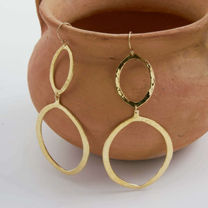 TENA HAMMERED DANGLE EARRINGS