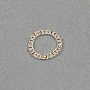 Silver wide chain ring.